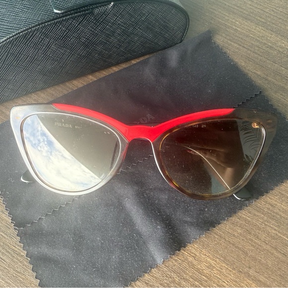 Prada women’s black fox sunglasses - Picture 3 of 5